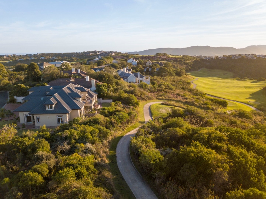 4 Bedroom Property for Sale in Pezula Golf Estate Western Cape